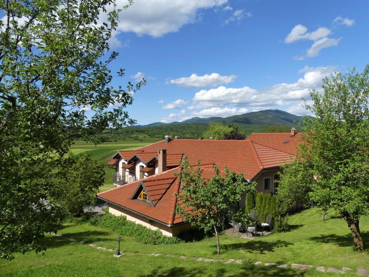 Pension Na Meji Pivka Exterior foto